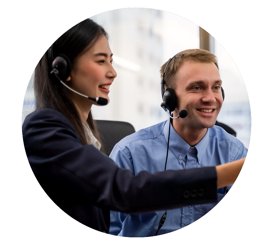 What does a contact center manager do