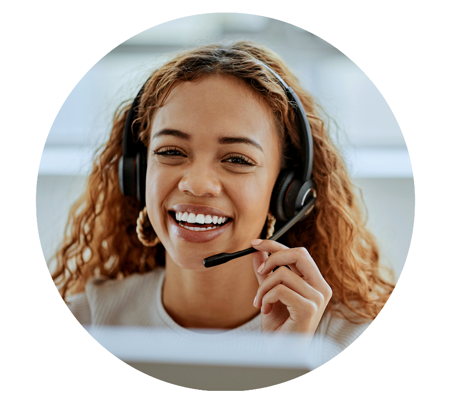 What is the difference between a call center agent and a customer service representative